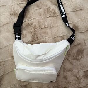 lululemon crossbody